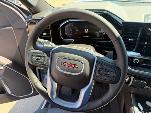 Used 2026 GMC Sierra 1500 SLT w/ SLT Premium Package AWD/4WD image 14