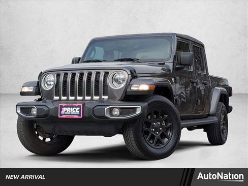 Used 2023 Jeep Gladiator Overland image 1