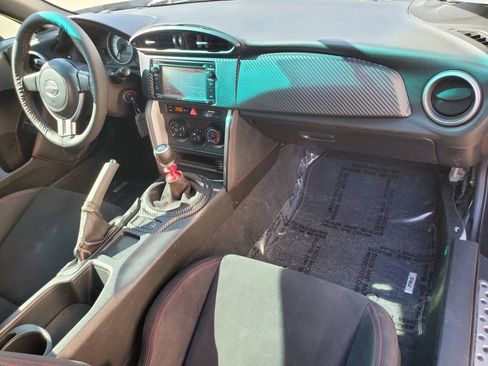Used 2014 Scion FR-S RWD image 3