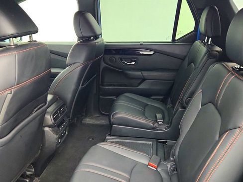 Used 2024 Honda Pilot TrailSport image 21