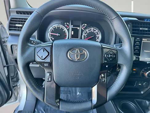 Used 2024 Toyota 4Runner TRD Off-Road AWD/4WD image 21