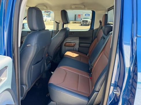 Used 2024 Ford Maverick Lariat AWD/4WD image 7