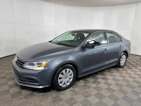 Used 2016 Volkswagen Jetta S image 7