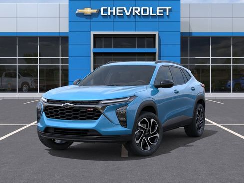 New 2026 Chevrolet Trax RS w/ Sunroof Package FWD image 6