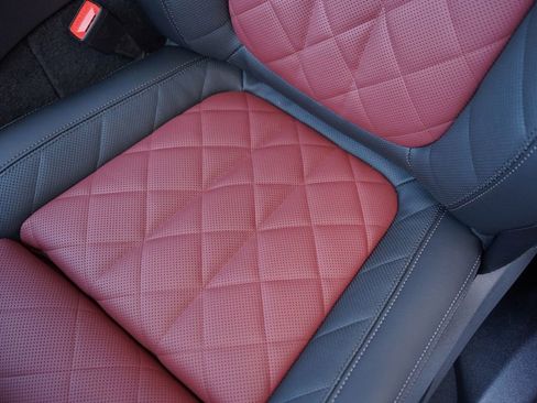 New 2026 BMW X6 xDrive40i w/ Executive Package image 11