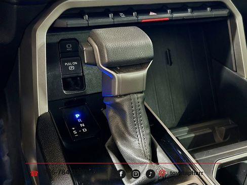 Used 2024 Toyota Tundra SR5 w/ SR5 Convenience Package AWD/4WD image 15