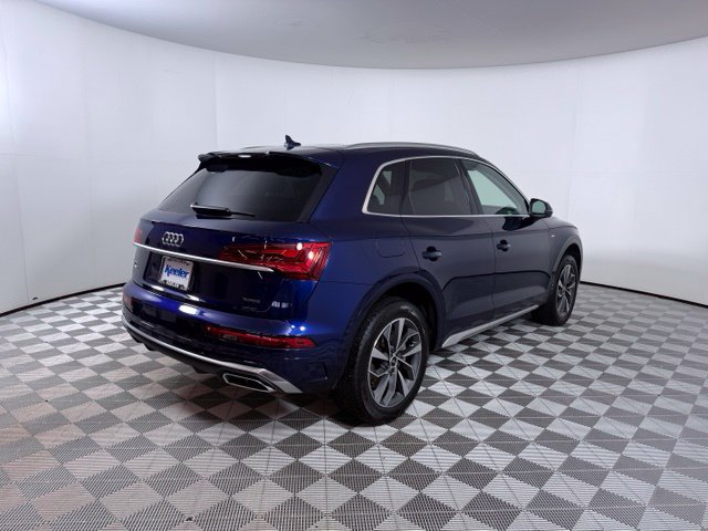 Certified 2024 Audi Q5 2.0T Premium Plus w/ Premium Plus Package AWD/4WD image 8