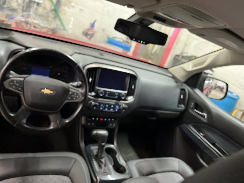 Used 2021 Chevrolet Colorado Z71 AWD/4WD image 18