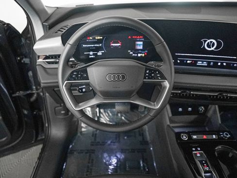 New 2025 Audi Q6 e-tron Premium image 14