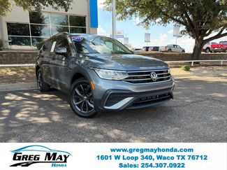 Used 2023 Volkswagen Tiguan SE FWD video 1