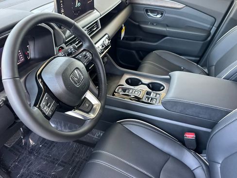 New 2026 Honda Pilot Elite image 10