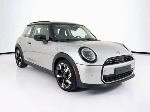 Used 2025 MINI Cooper S FWD image 7