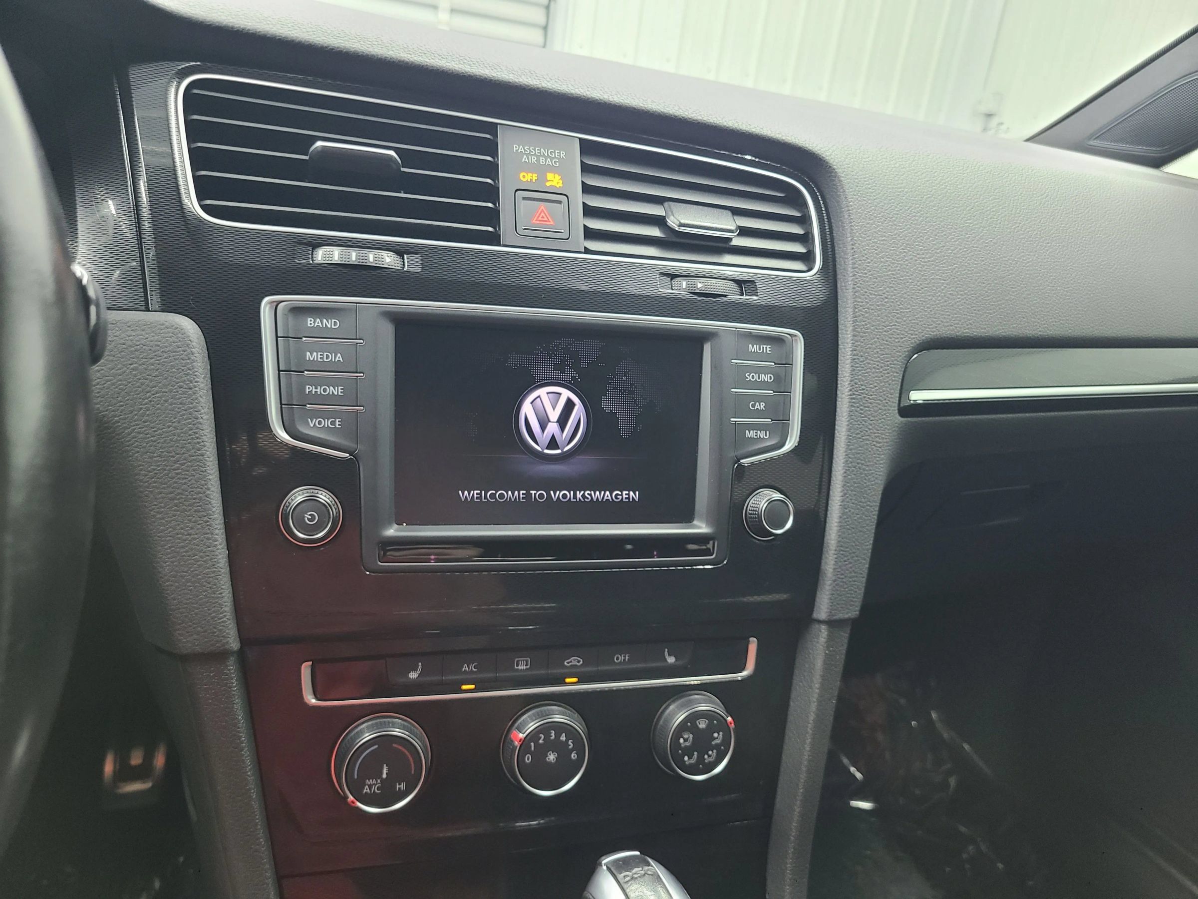 Used 2017 Volkswagen GTI S FWD image 25