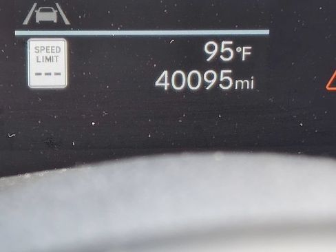 Used 2025 Hyundai Sonata SEL FWD image 35