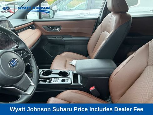 Used 2026 Subaru Outback Touring AWD/4WD image 10