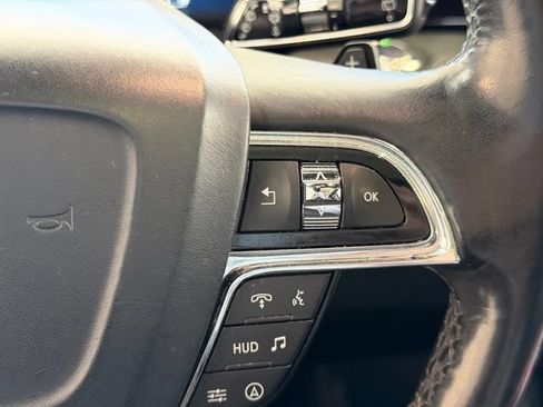 Used 2022 Lincoln Navigator L Reserve RWD image 22