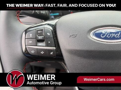 Used 2022 Ford Escape SEL w/ SEL Stealth AWD Package image 35