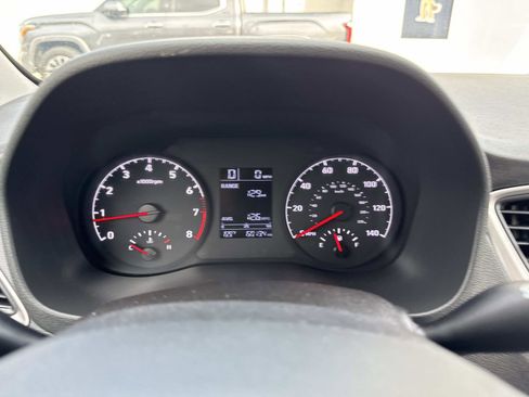 Used 2021 Hyundai Accent SE image 18