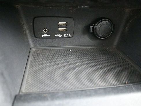 Used 2022 Subaru Forester Limited image 15