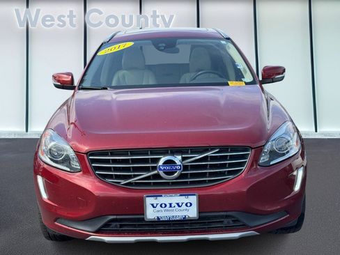 Used 2017 Volvo XC60 T5 Inscription w/ Preferred Option Package image 10