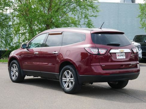 Used 2015 Chevrolet Traverse LT AWD/4WD image 8