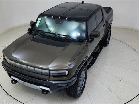 Used 2024 GMC Hummer EV 3X w/ LPO, Illumination Package image 76