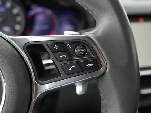 Used 2021 Porsche Cayenne AWD/4WD image 45