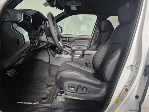 New 2026 Toyota Tacoma SR5 AWD/4WD image 14