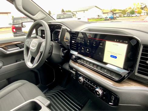 New 2026 GMC Sierra 1500 Elevation image 48