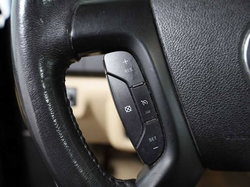 Used 2012 GMC Acadia Denali image 25