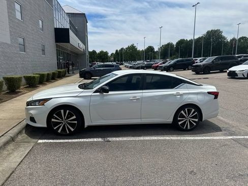 Used 2022 Nissan Altima 2.5 SR FWD image 5