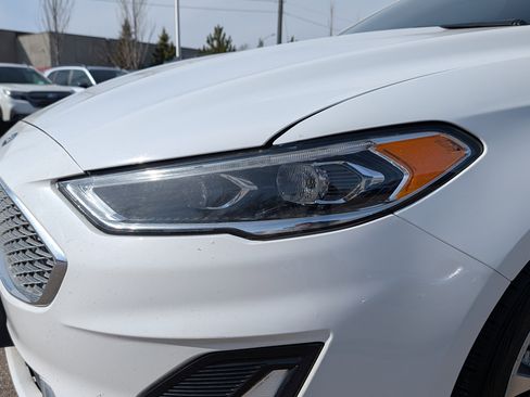 Used 2020 Ford Fusion Titanium image 16