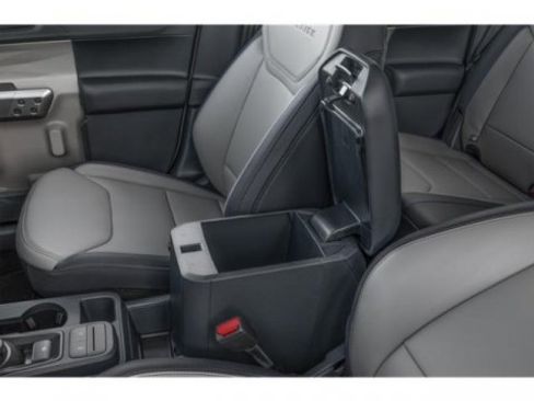 New 2026 Ford Maverick Lariat image 16