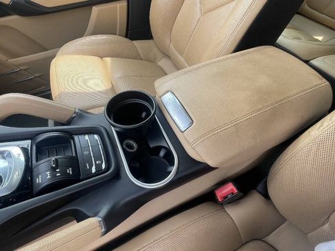 Used 2016 Porsche Cayenne AWD/4WD image 13