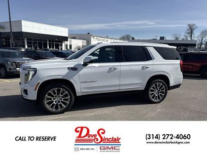 New 2026 GMC Yukon Denali w/ Sun & Power Step Package