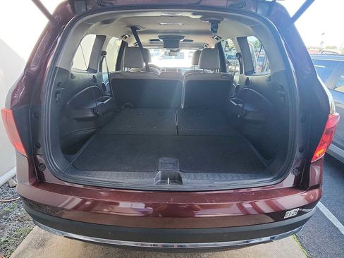 Used 2018 Honda Pilot Touring image 27