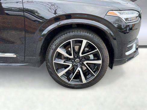 Certified 2023 Volvo XC90 B6 Plus w/ Protection Package Premier AWD/4WD image 12