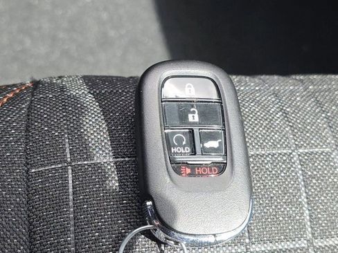 Used 2025 Honda HR-V Sport image 44