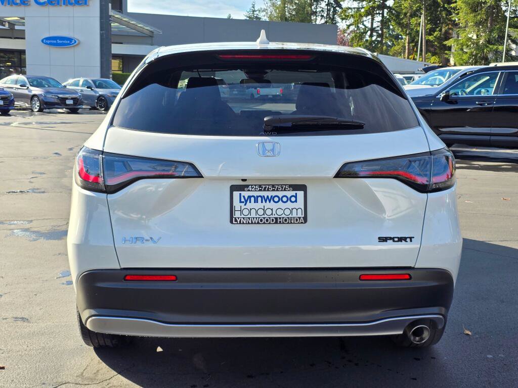 Used 2024 Honda HR-V Sport image 14