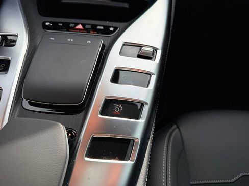 Used 2024 Mercedes-Benz AMG GT 43 image 27