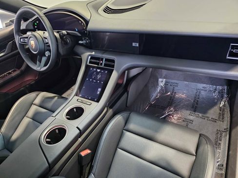 New 2025 Porsche Taycan image 13