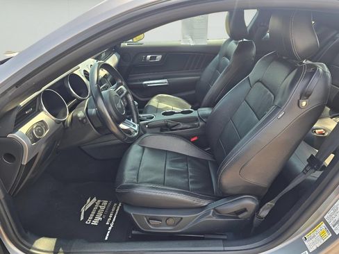 Used 2023 Ford Mustang Premium RWD image 9
