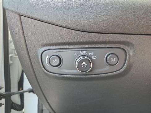 Used 2021 Chevrolet Equinox LT AWD/4WD image 25