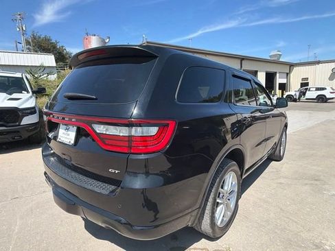 Used 2023 Dodge Durango GT AWD/4WD image 3