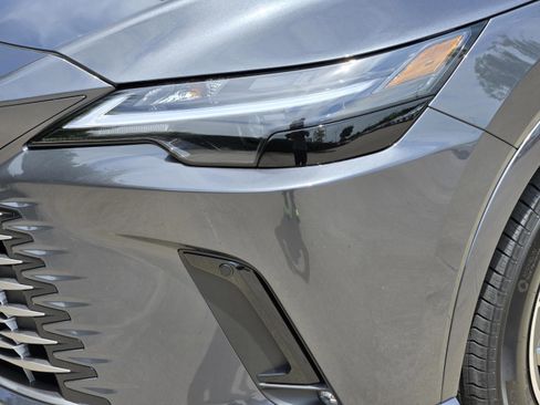 New 2026 Lexus RX 350 FWD image 19