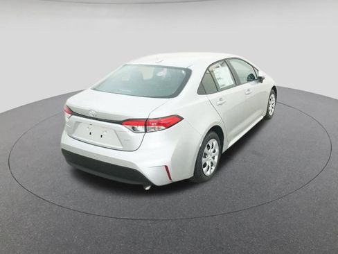 New 2025 Toyota Corolla LE image 8