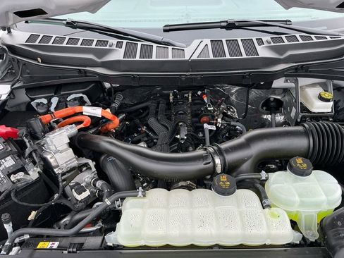Used 2025 Ford F150 Lariat w/ Equipment Group 501A Mid AWD/4WD image 25