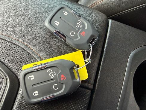 Used 2019 GMC Sierra 1500 AT4 w/ AT4 Premium Package image 43