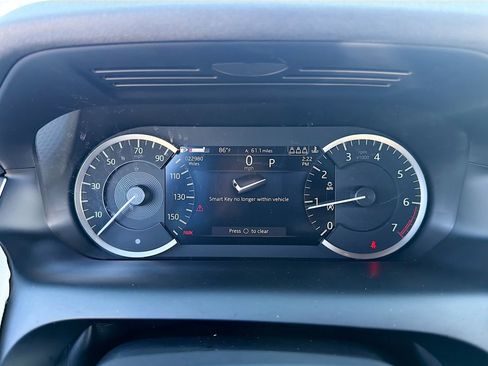 Used 2023 Land Rover Discovery Sport S R-Dynamic image 40