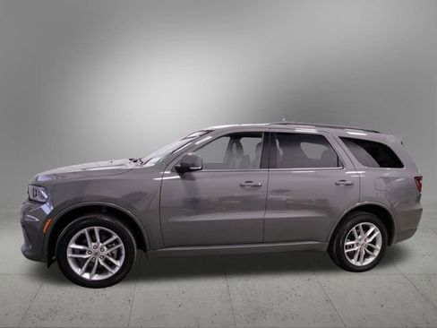 Used 2022 Dodge Durango GT image 2